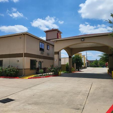 Palace Inn Sam Houston Race Park West Road מראה חיצוני תמונה