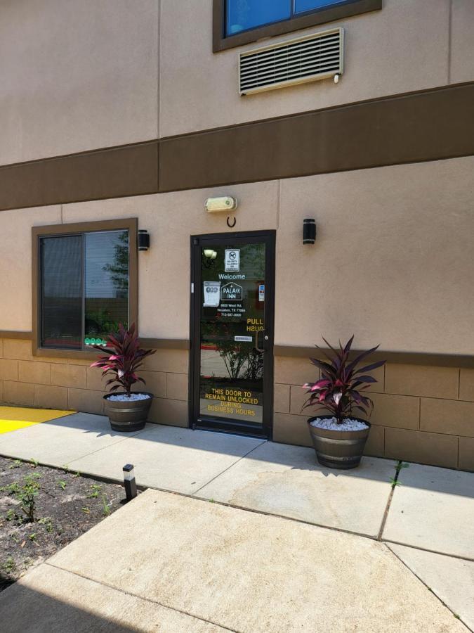 Palace Inn Sam Houston Race Park West Road מראה חיצוני תמונה