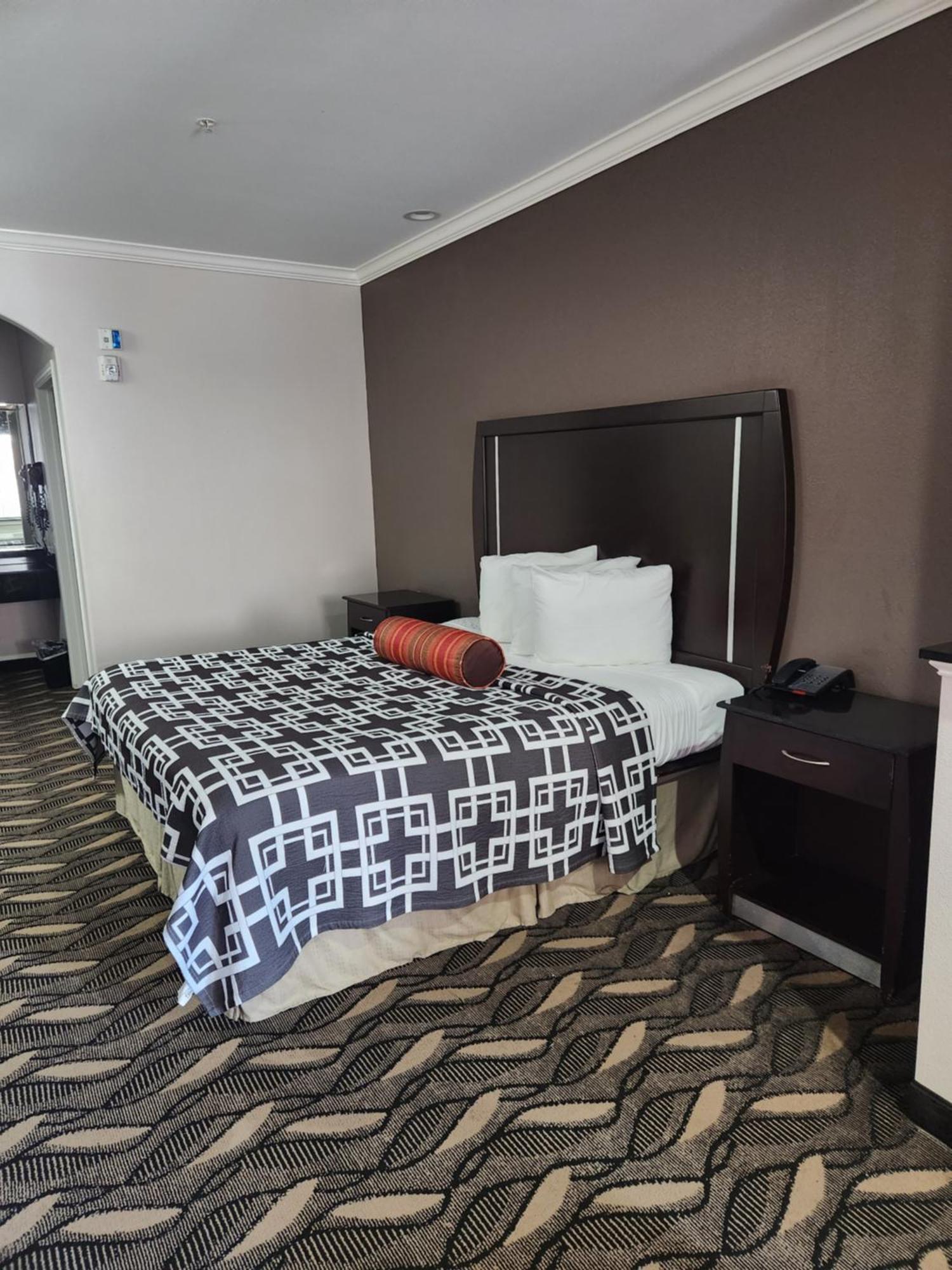 Palace Inn Sam Houston Race Park West Road מראה חיצוני תמונה