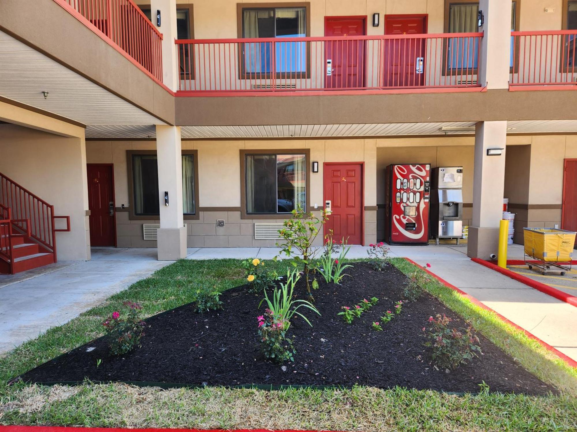 Palace Inn Sam Houston Race Park West Road מראה חיצוני תמונה